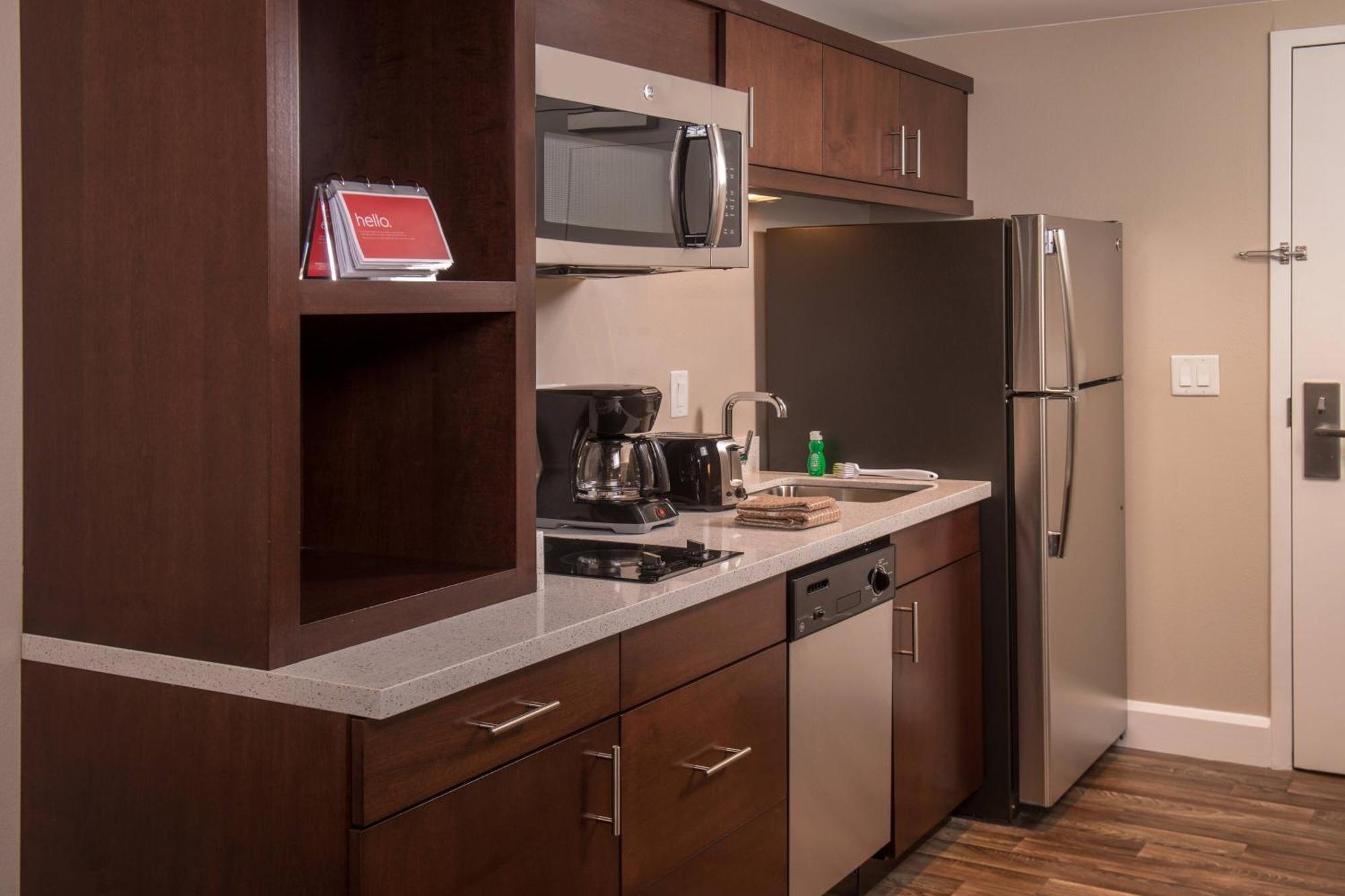 Towneplace Suites By Marriott Altoona Luaran gambar