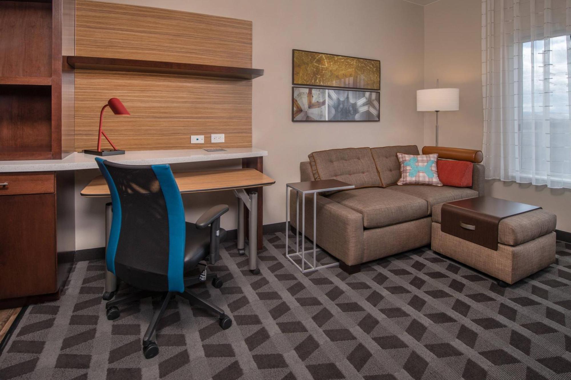 Towneplace Suites By Marriott Altoona Luaran gambar